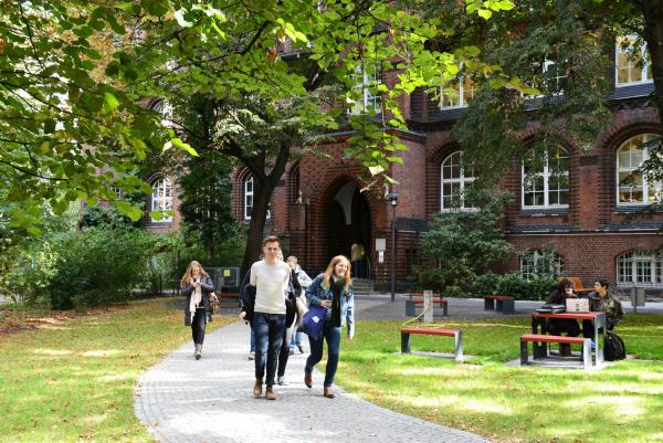 Erzieher*innenausbildung an der Fachschule für Sozialpädagogik des Pestalozzi-Fröbel-Hauses Berlin